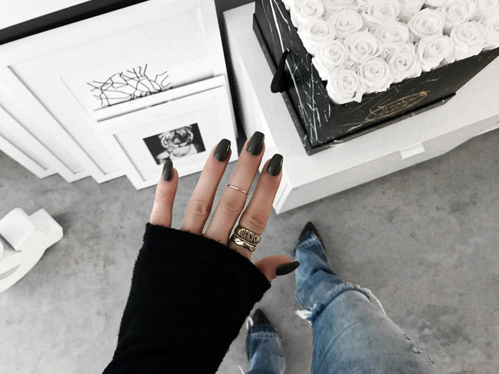 5 Tips to Help Rehab & Grow Your Natural Nails (+ my nail growth journey!)