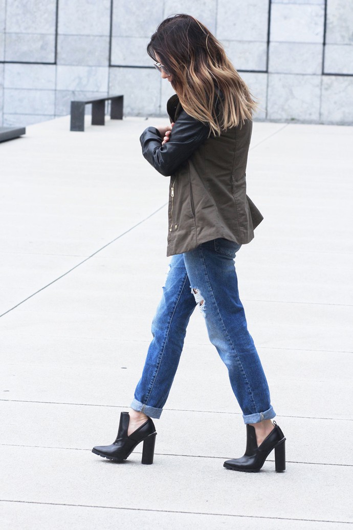 asos edgware booties, how to wear boyfriend jeans, leather sleeve jacket