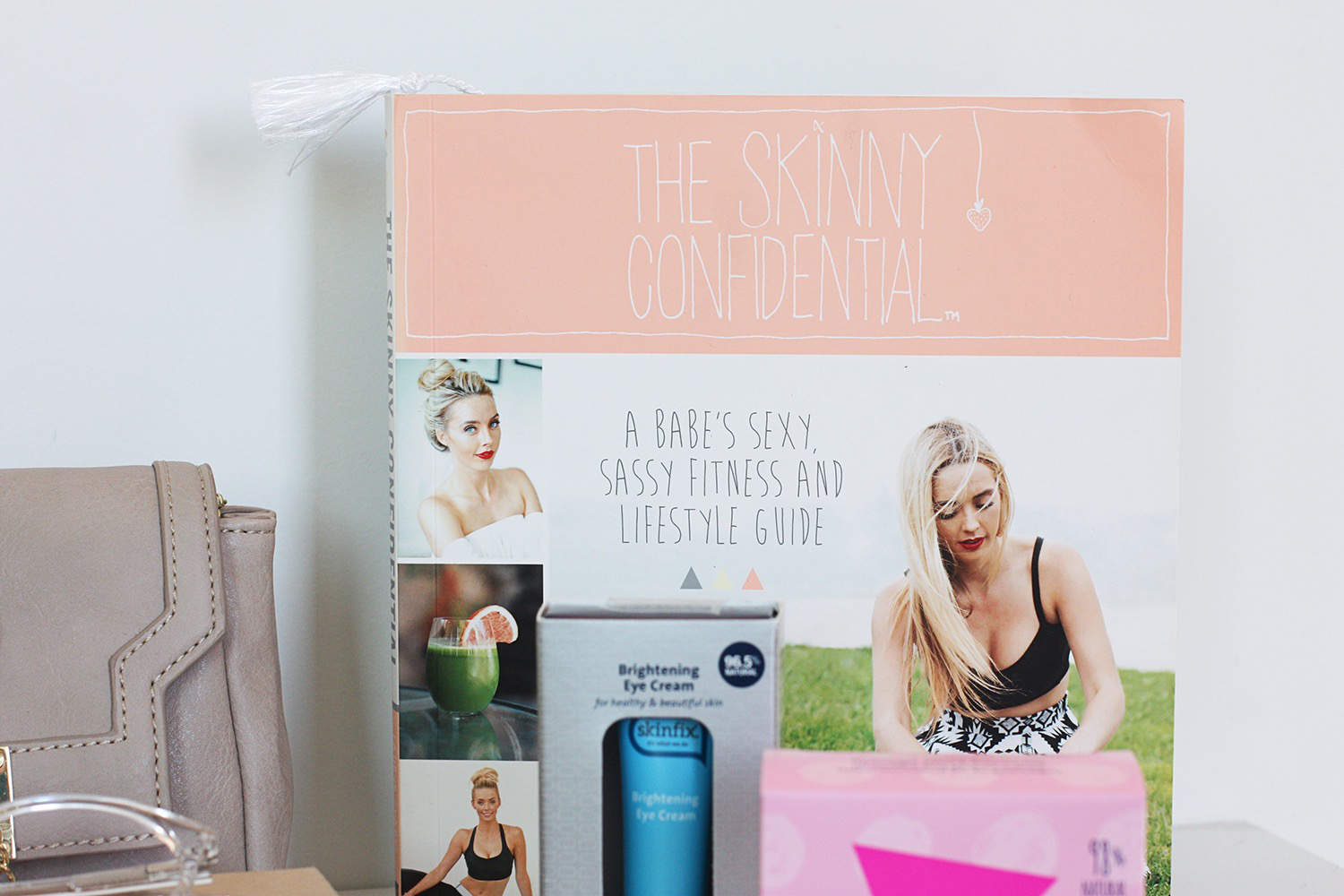 fashionlush, mother's day giveaway, the skinny confidential book