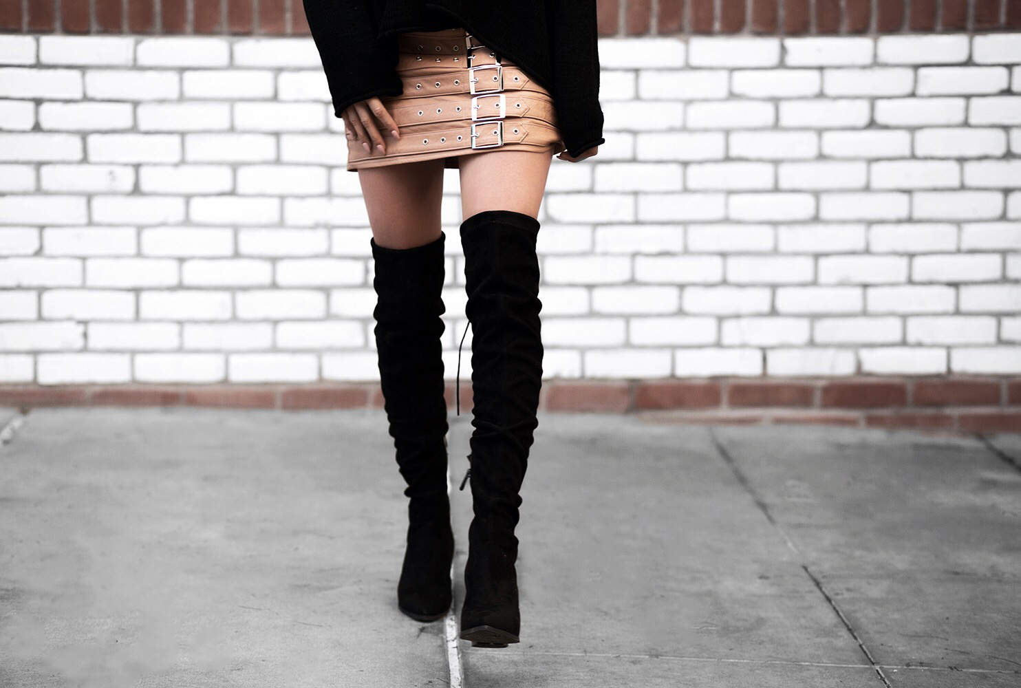 fashionlush, buckled leather skirt, fall fashion